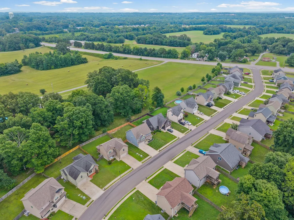 125 Sycamore Hill Dr Clarksville, TN 37042