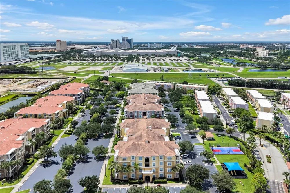 5025 SHOREWAY LOOP #30403 Orlando, FL 32819