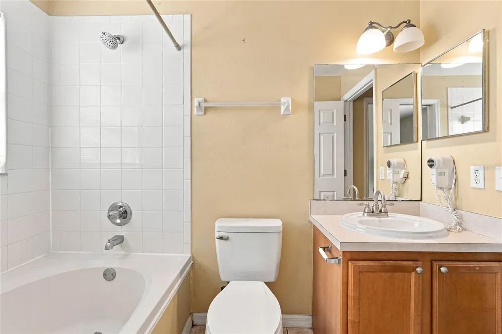 2915 BLOOMING ALAMANDA LOOP Kissimmee, FL 34747