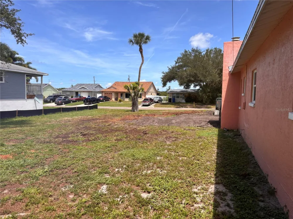 0000 S 29 AVENUE S St Petersburg, FL 33711