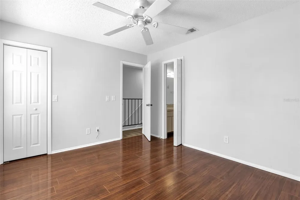 2037 WATERLEAF STREET Orlando, FL 32837