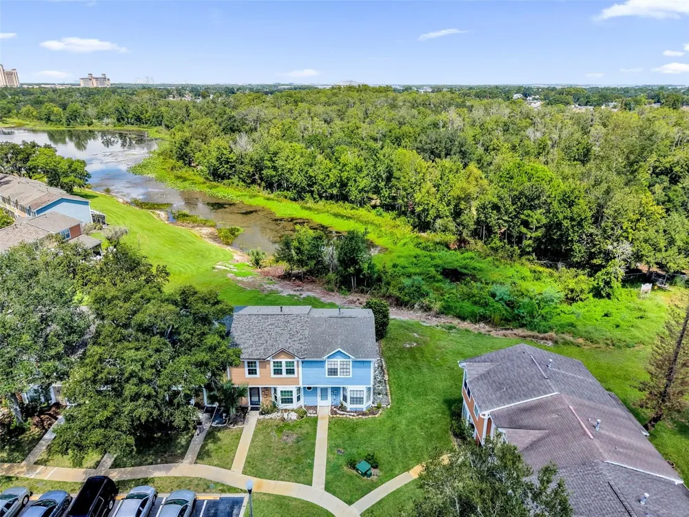 2037 WATERLEAF STREET Orlando, FL 32837
