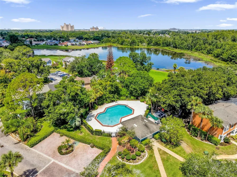 2037 WATERLEAF STREET Orlando, FL 32837