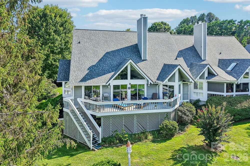 146 Overlook Drive Flat Rock, NC 28731