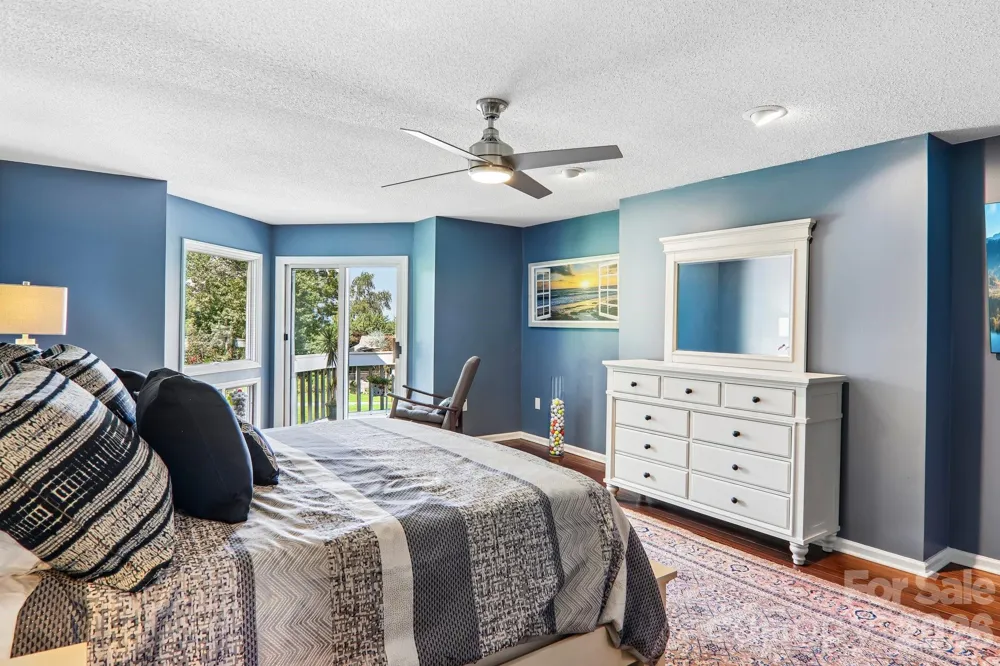 146 Overlook Drive Flat Rock, NC 28731