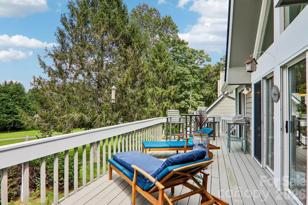 146 Overlook Drive Flat Rock, NC 28731