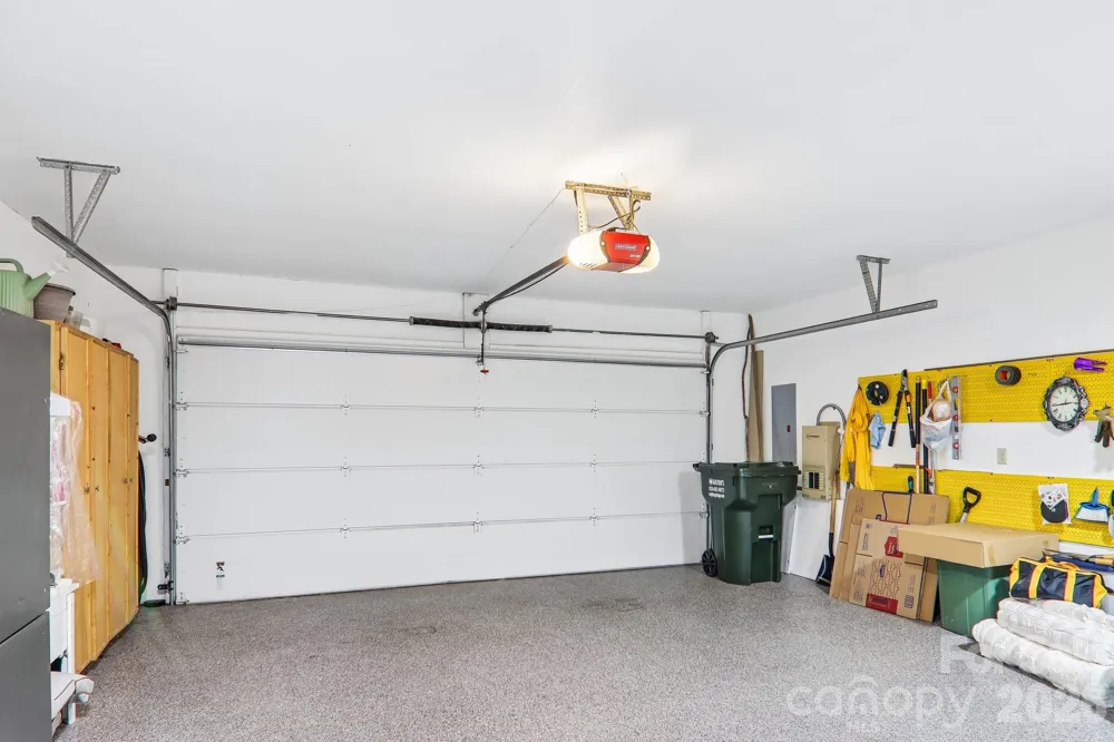 146 Overlook Drive Flat Rock, NC 28731