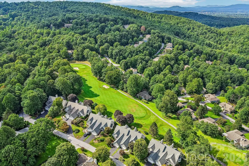 146 Overlook Drive Flat Rock, NC 28731