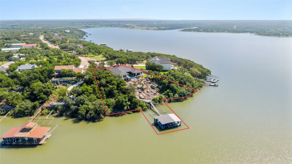 582 Oak Point Drive May, TX 76857