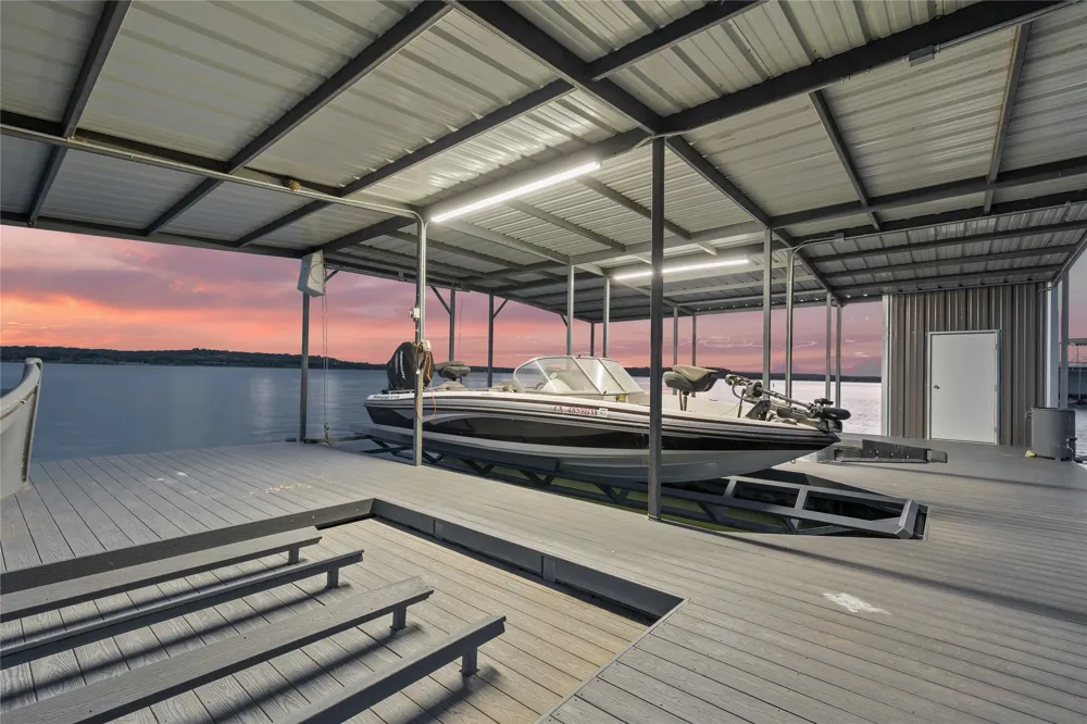 582 Oak Point Drive May, TX 76857