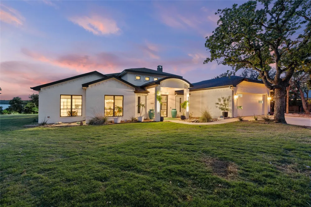 582 Oak Point Drive May, TX 76857