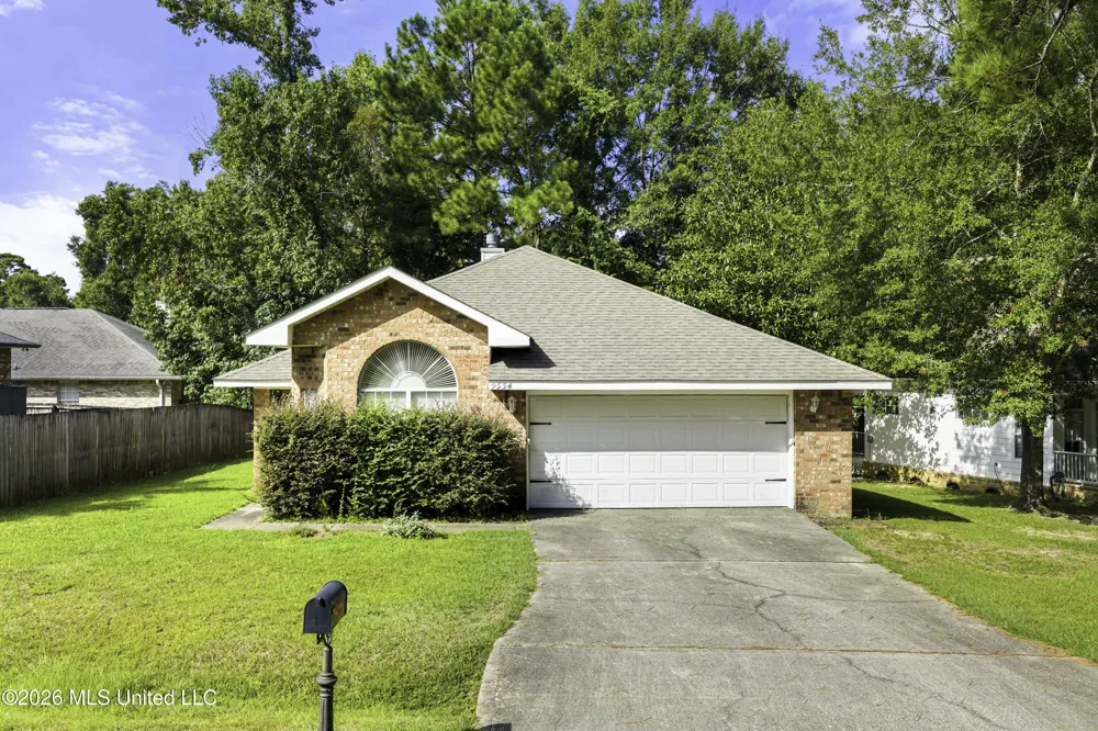 9534 Laa La Court Diamondhead, MS 39525