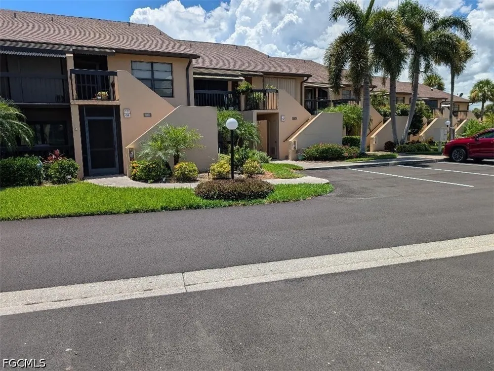 Admiralty Circle #5 North Fort Myers, FL 33917