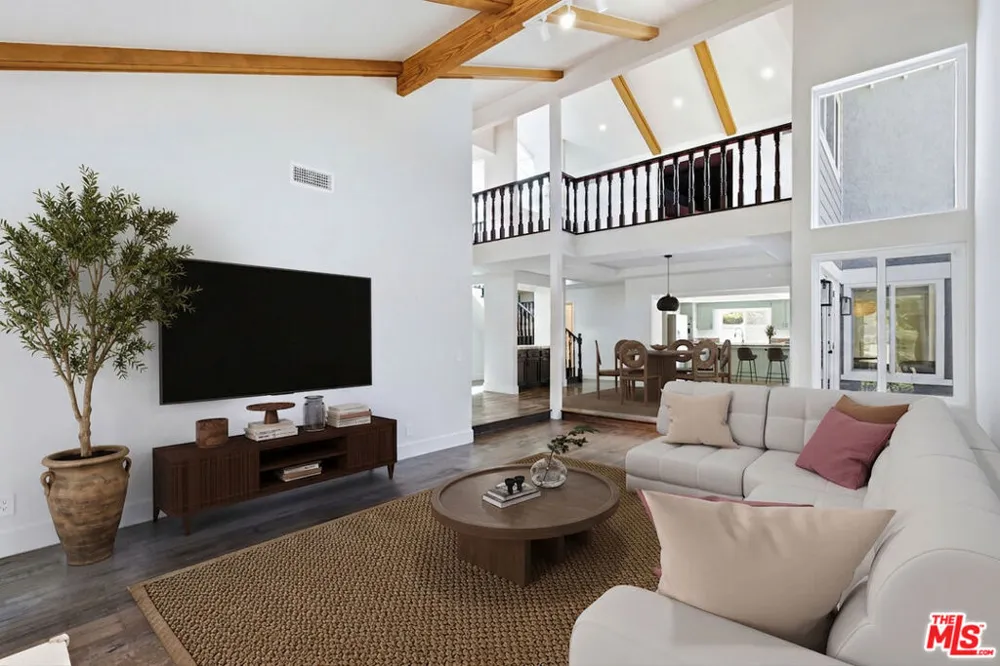 1314 Avenida De Cortez Pacific Palisades, CA 90272