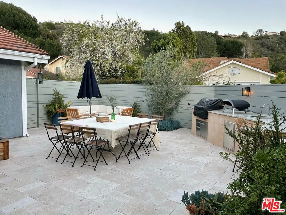 1314 Avenida De Cortez Pacific Palisades, CA 90272