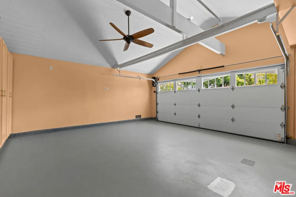 1314 Avenida De Cortez Pacific Palisades, CA 90272