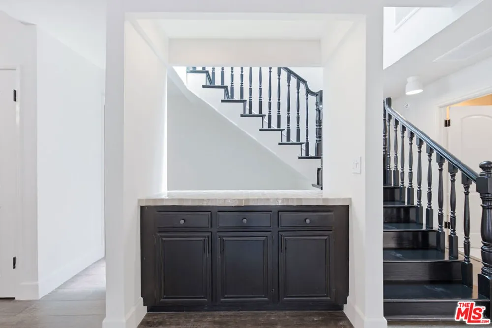 1314 Avenida De Cortez Pacific Palisades, CA 90272
