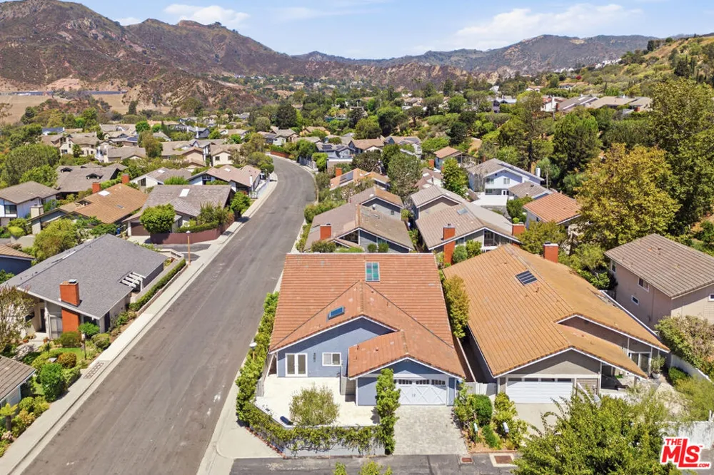 1314 Avenida De Cortez Pacific Palisades, CA 90272