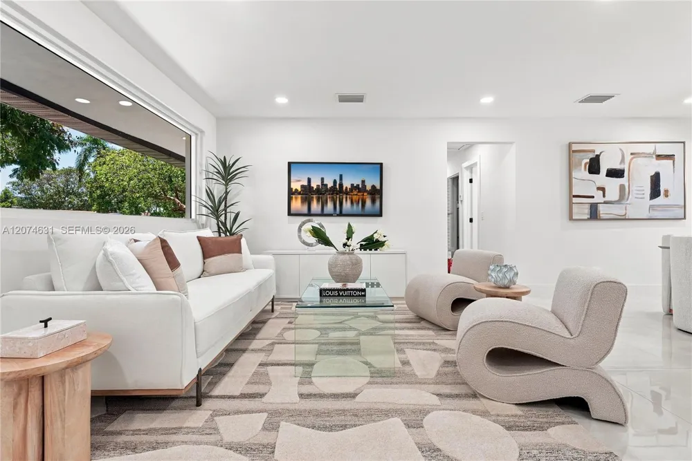 4801 Tyler St Hollywood, FL 33021