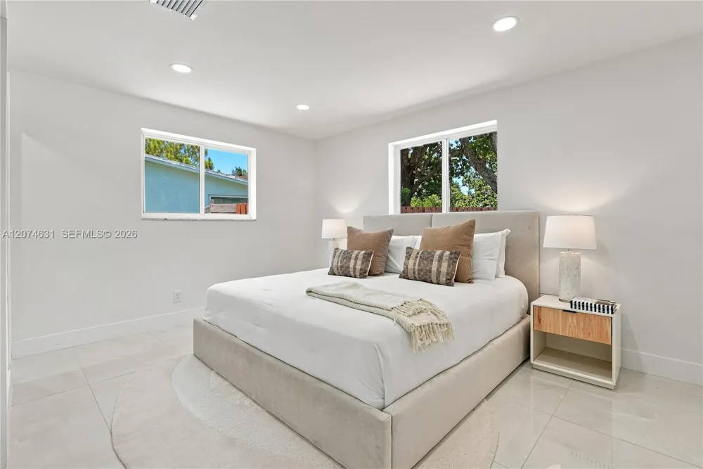 4801 Tyler St Hollywood, FL 33021