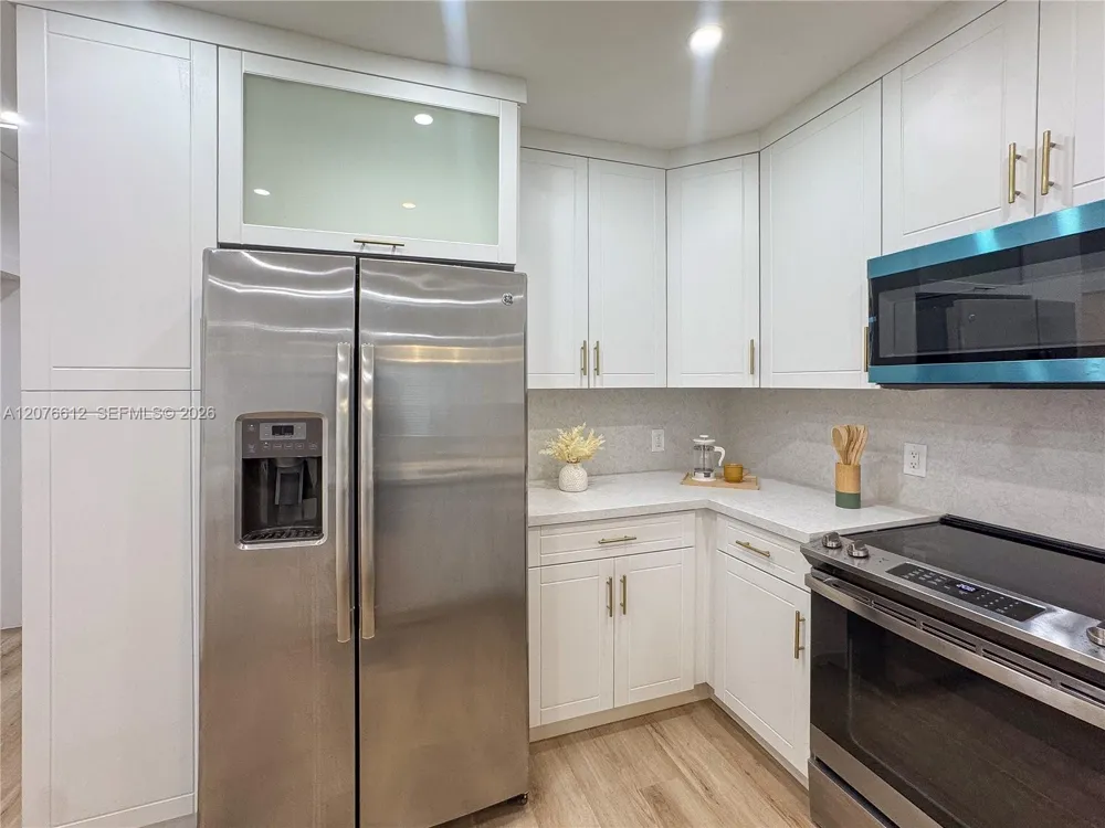 2534 NW 51st Ter Miami, FL 33142
