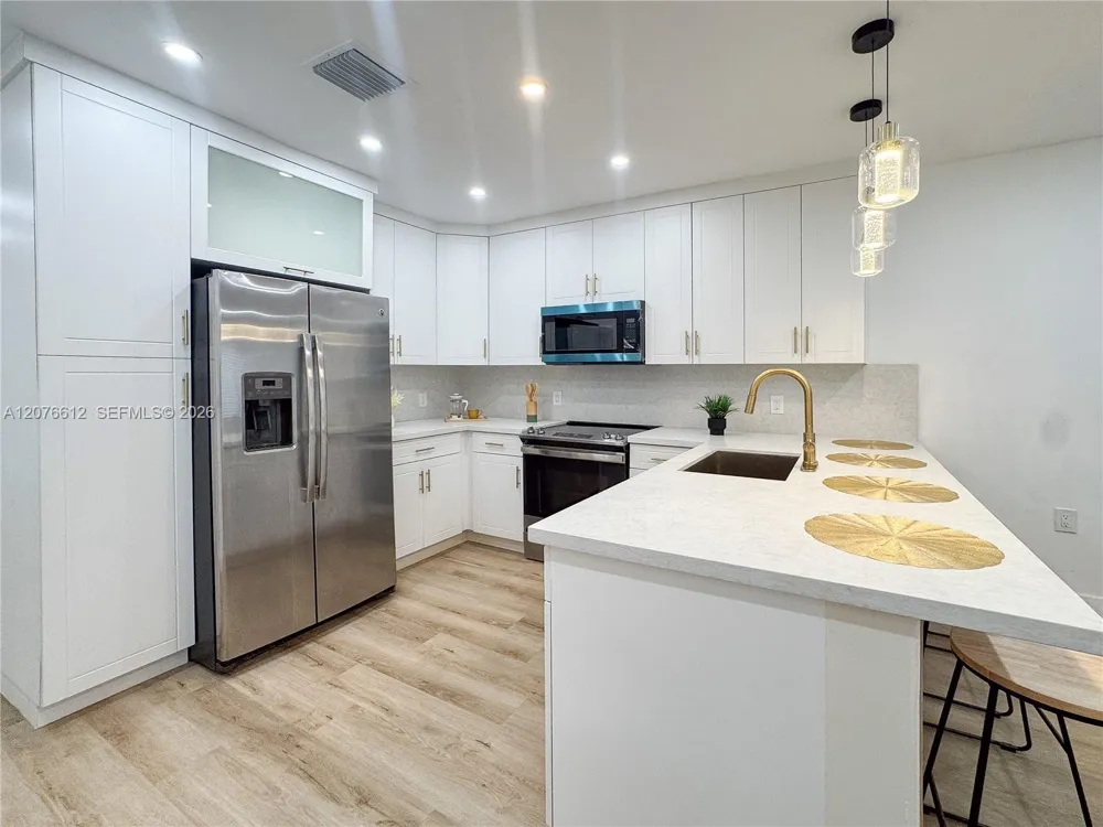 2534 NW 51st Ter Miami, FL 33142