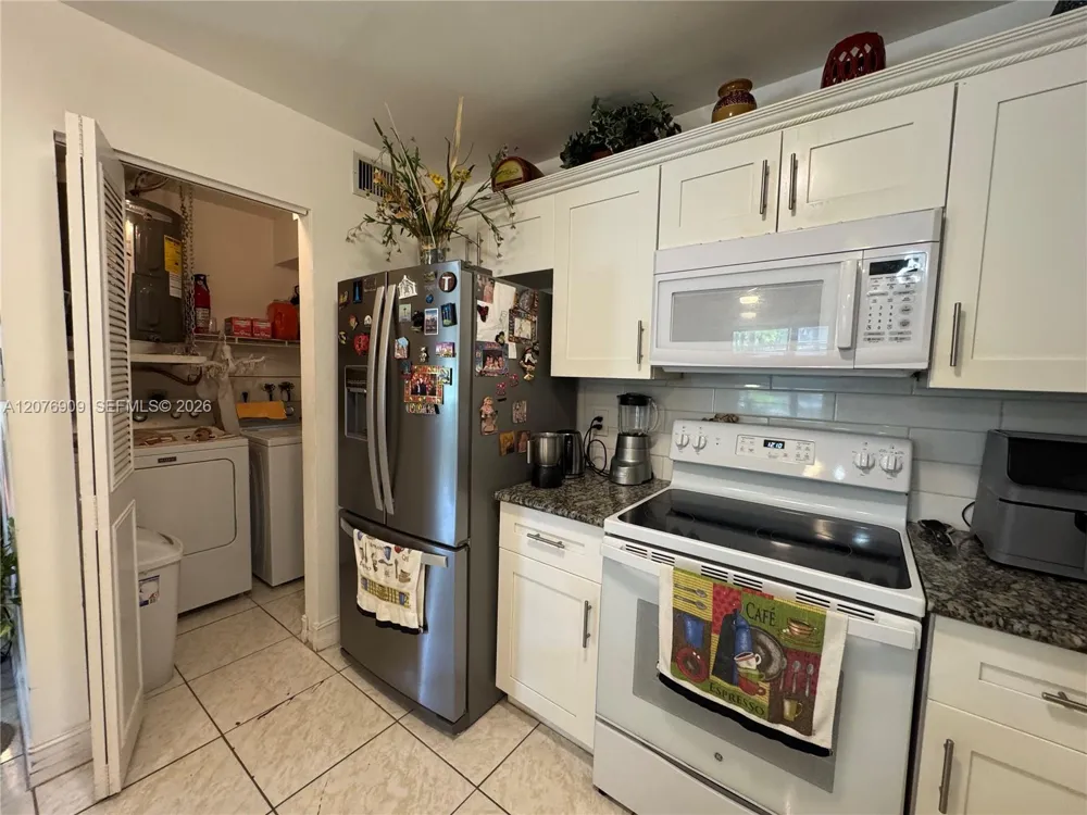 5773 La Pinata Blvd #A-1 Green Acres, FL 33463