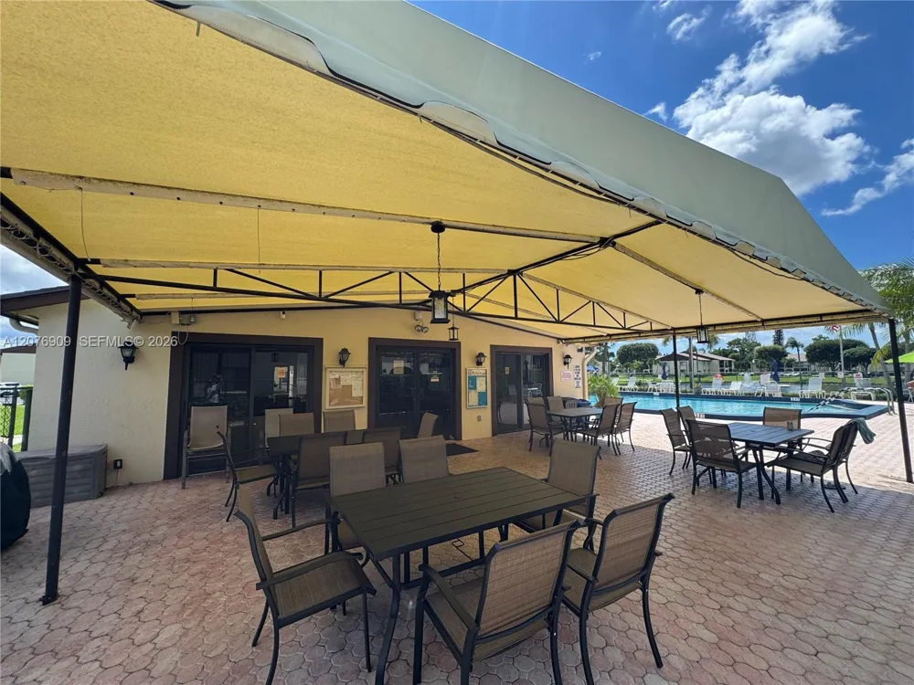 5773 La Pinata Blvd #A-1 Green Acres, FL 33463