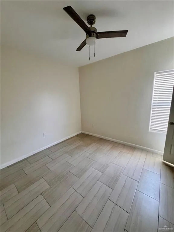 2908 E Israel Avenue Alton, TX 78573