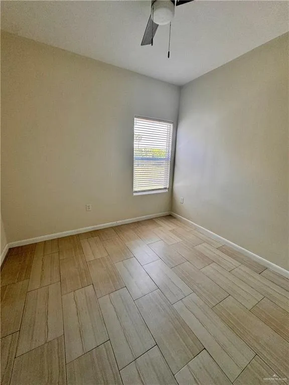 2908 E Israel Avenue Alton, TX 78573