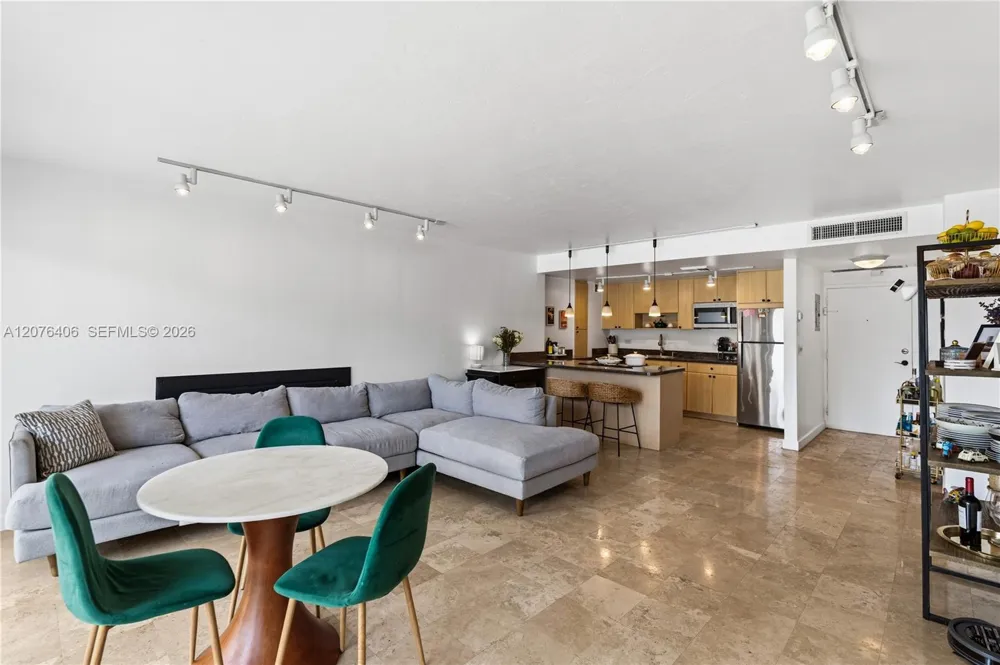 2451 Brickell Ave #2T Miami, FL 33129