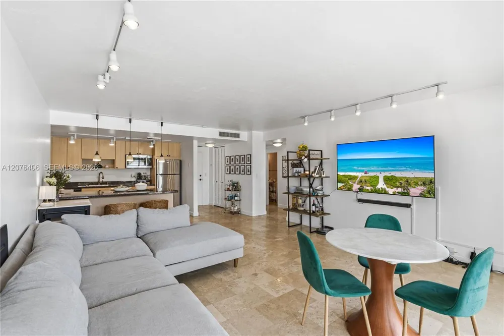 2451 Brickell Ave #2T Miami, FL 33129