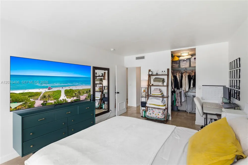 2451 Brickell Ave #2T Miami, FL 33129