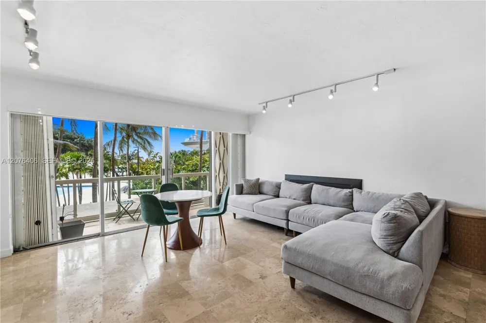 2451 Brickell Ave #2T Miami, FL 33129