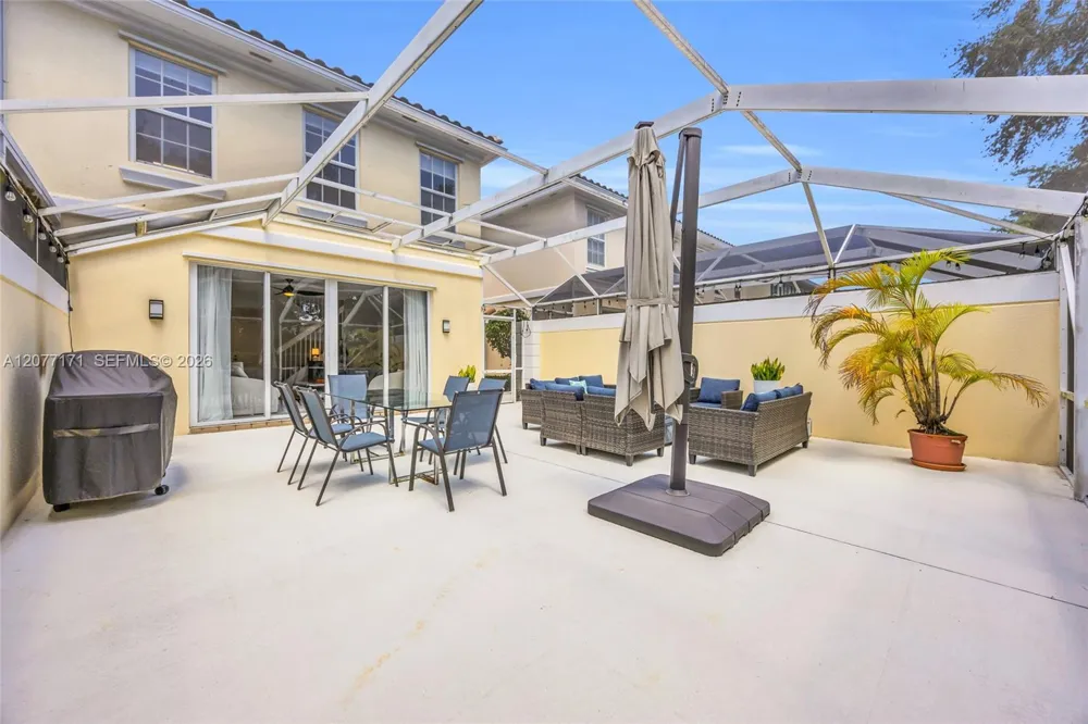 418 Capistrano Dr Palm Beach Gardens, FL 33410