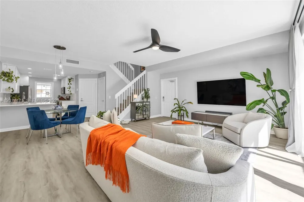 418 Capistrano Dr Palm Beach Gardens, FL 33410
