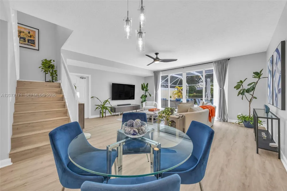 418 Capistrano Dr Palm Beach Gardens, FL 33410