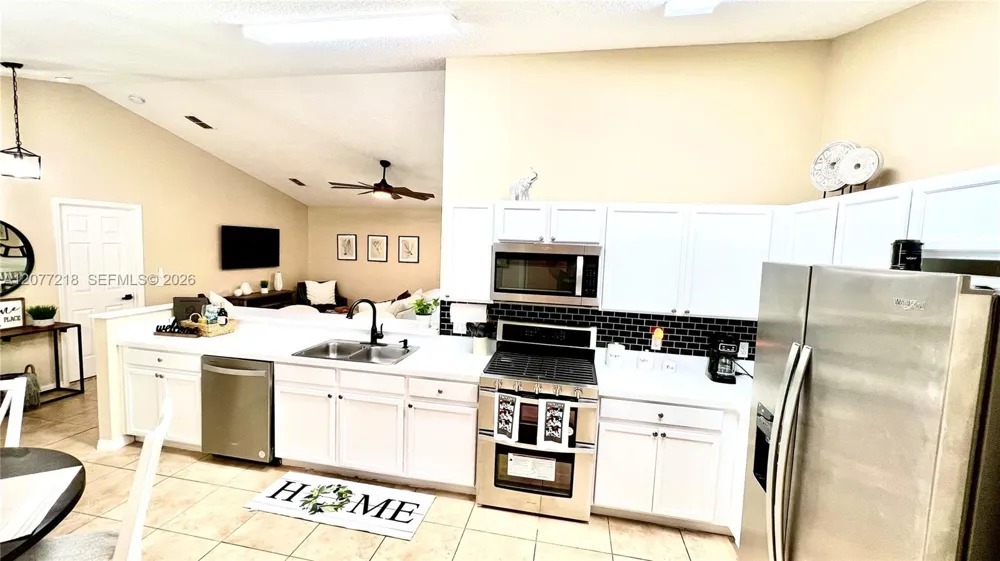 5319 Harmony Place #5319 Kissimmee, FL 34758