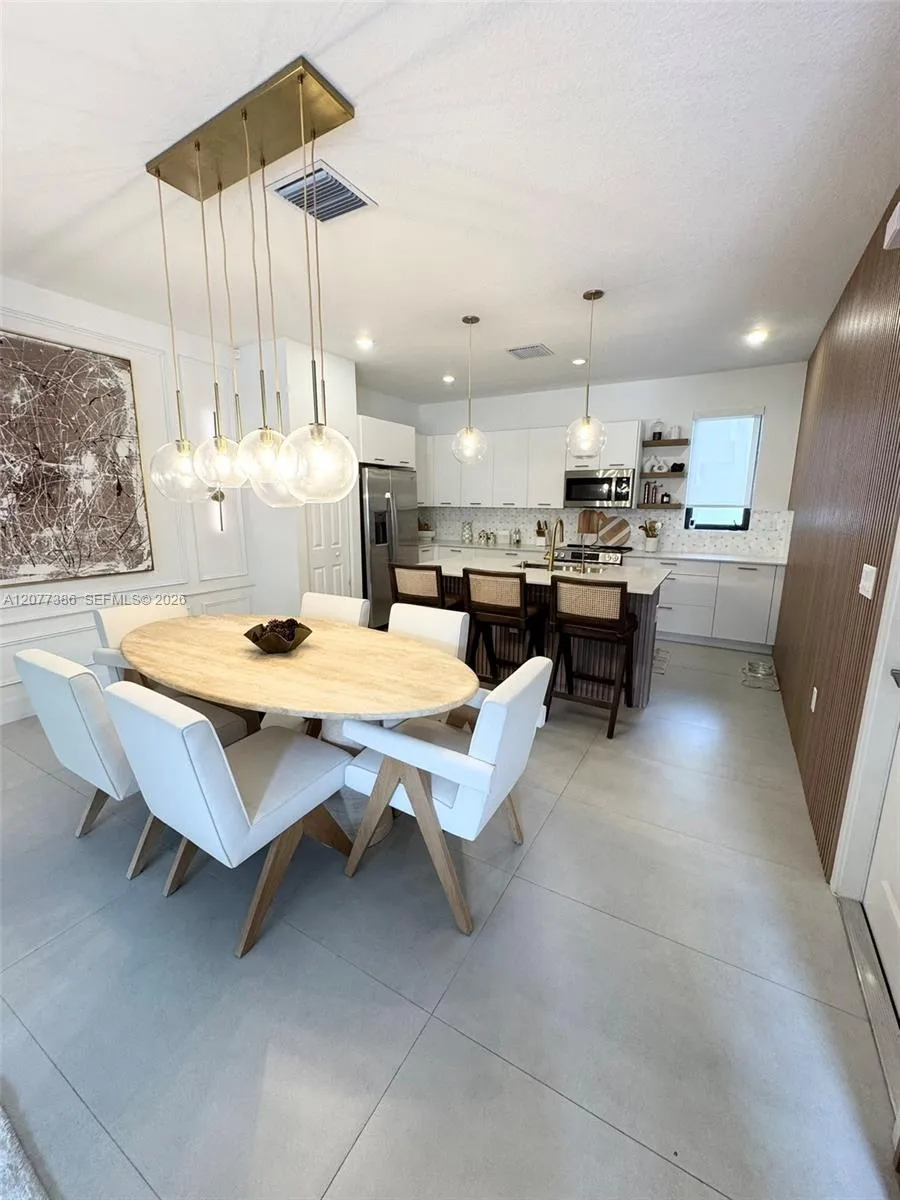 4867 NW 84th Ave Doral, FL 33166