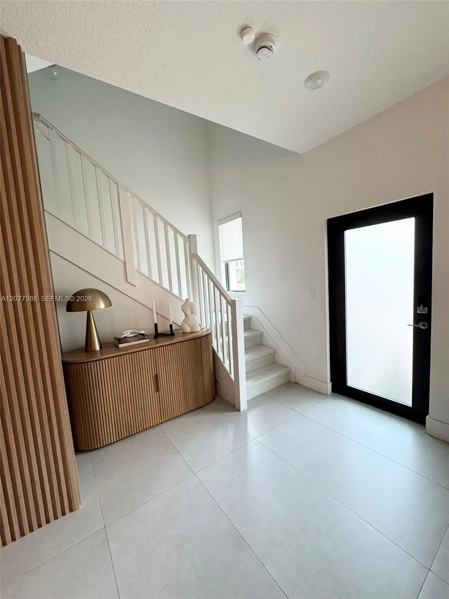 4867 NW 84th Ave Doral, FL 33166