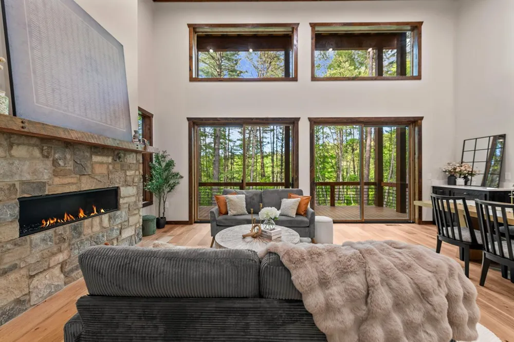 42 Rolling Rapids Blue Ridge, GA 30513