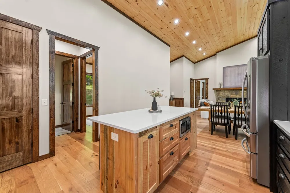 42 Rolling Rapids Blue Ridge, GA 30513