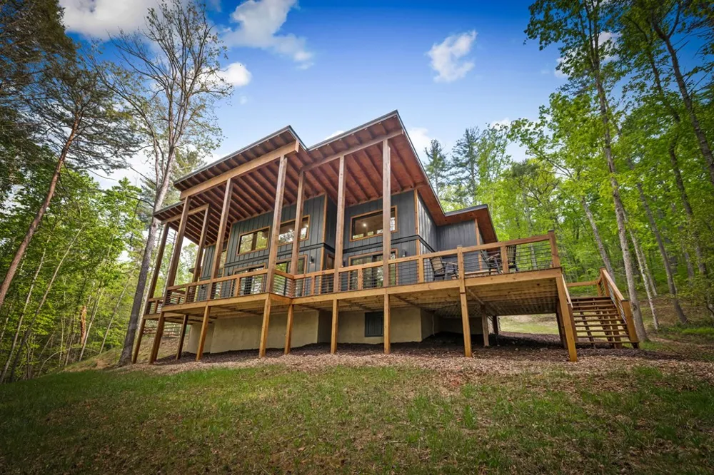 42 Rolling Rapids Blue Ridge, GA 30513