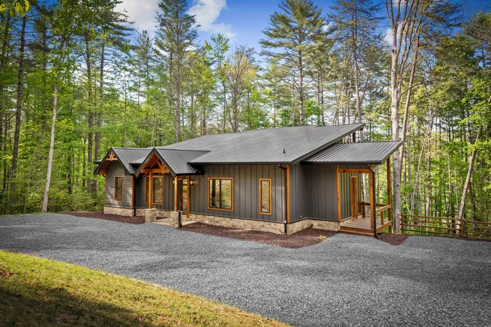 42 Rolling Rapids Blue Ridge, GA 30513