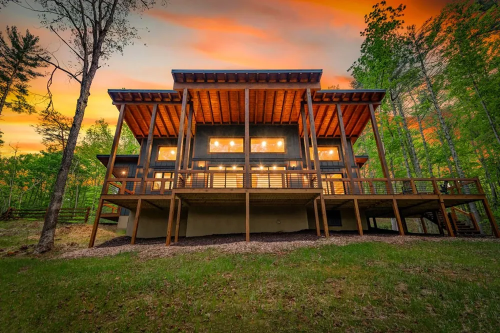 42 Rolling Rapids Blue Ridge, GA 30513