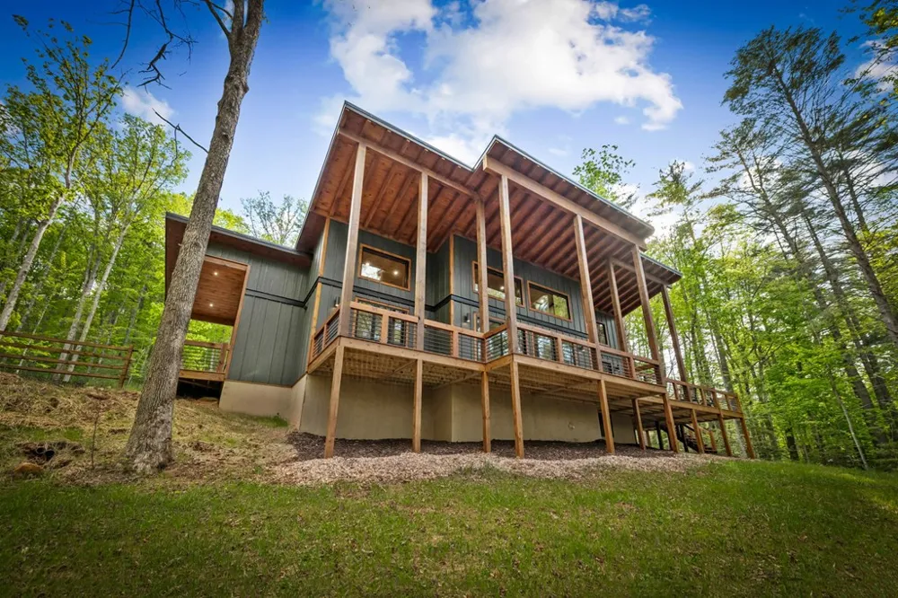 42 Rolling Rapids Blue Ridge, GA 30513