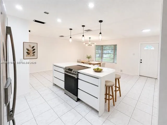 6921 NW 5th Ct #6921 Margate, FL 33063