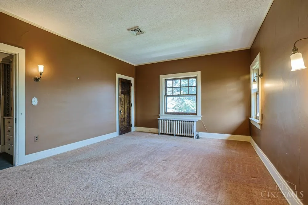 206 W Main Street Tipp City, OH 45371