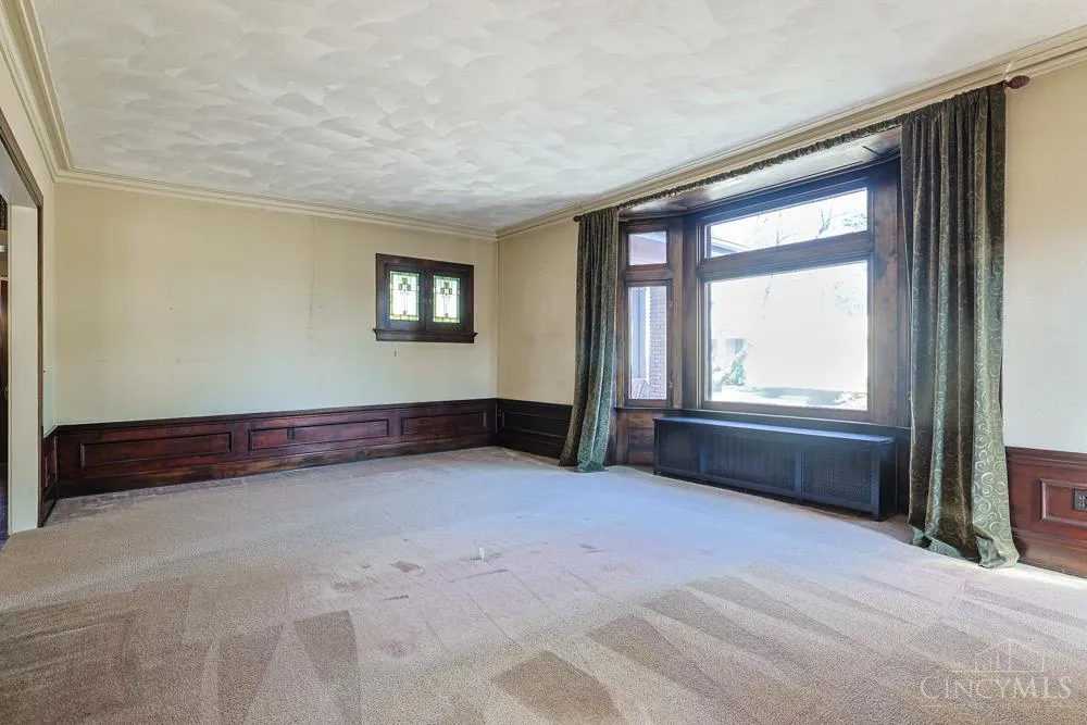 206 W Main Street Tipp City, OH 45371