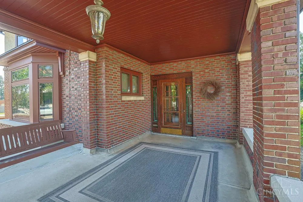 206 W Main Street Tipp City, OH 45371